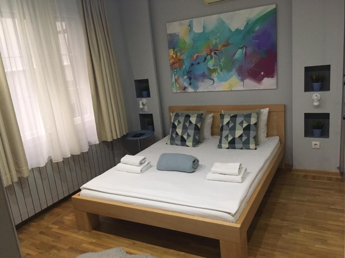 L9 Top Central Rooms And Apartments 2 Belgrado Esterno foto